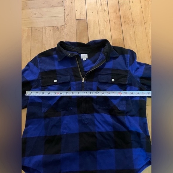 J Crew Blue Buffalo Plaid Flannel Pullover - Picture 7 of 7